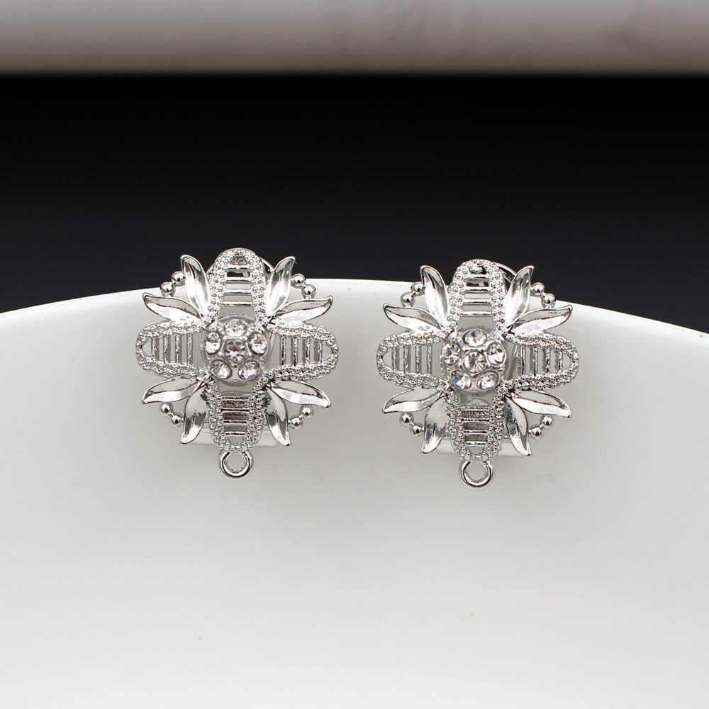 10 paar CZ bloem oorbellen pos - Jewelry Making Dubai recensie en prijs